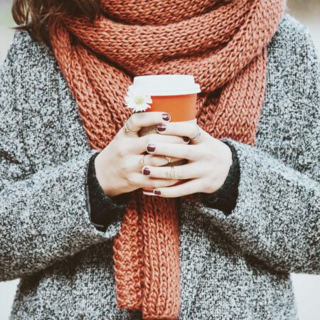 Clothing to Stay Warm in Winter (Without Wearing Bulky Tops)